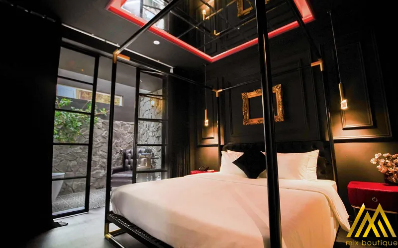 Phòng khách sạn tân cổ điển Whisper