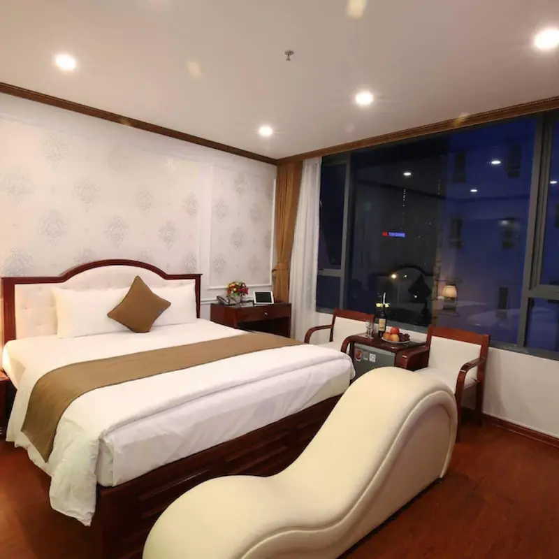 review khách sạn Hoàng tử Hotel