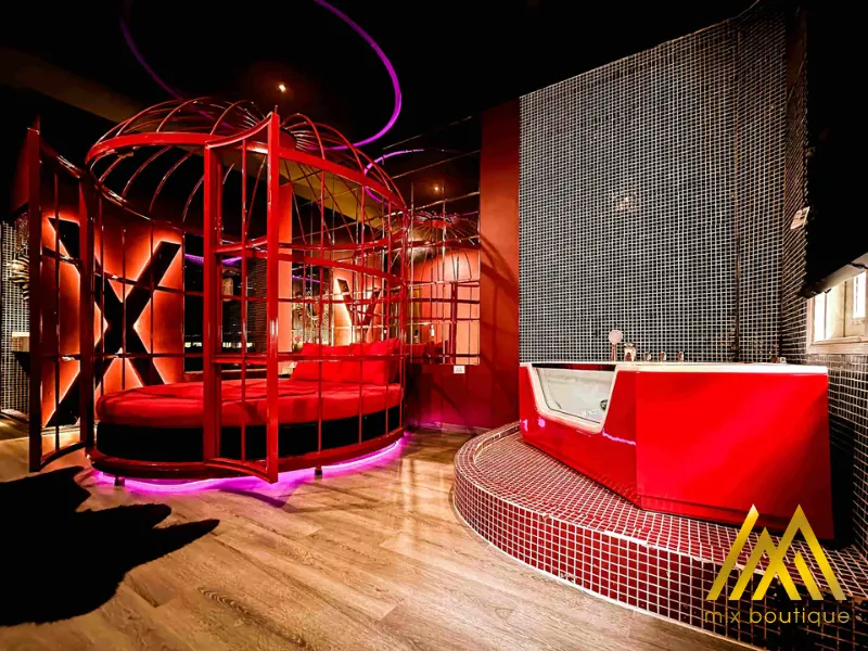 phòng khách sạn phong cách châu Âu cổ điển