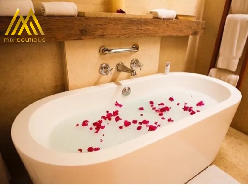 Dịch vụ bồn tắm hoa hồng tại khách sạn