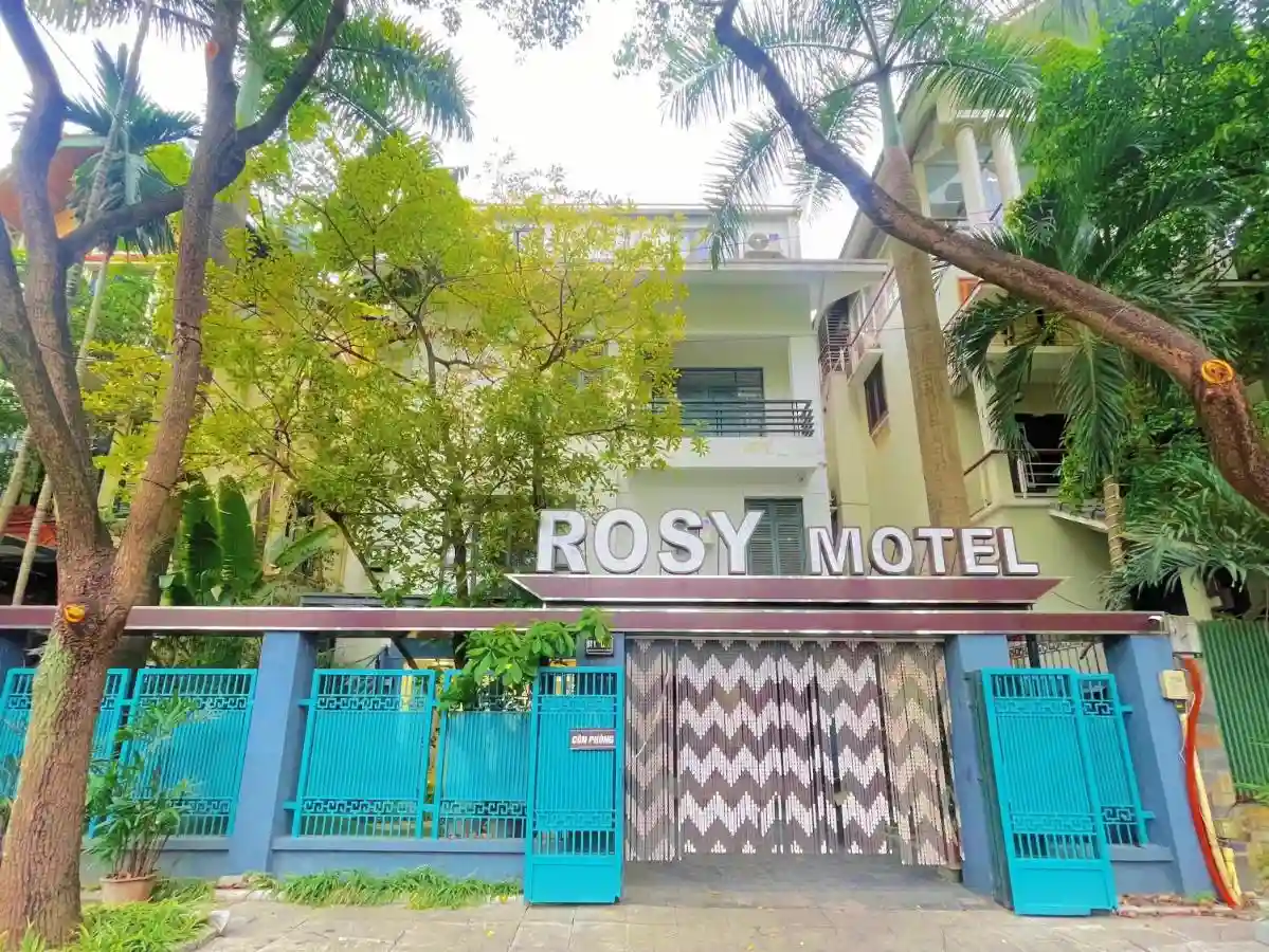 review khách sạn Rosy Motel