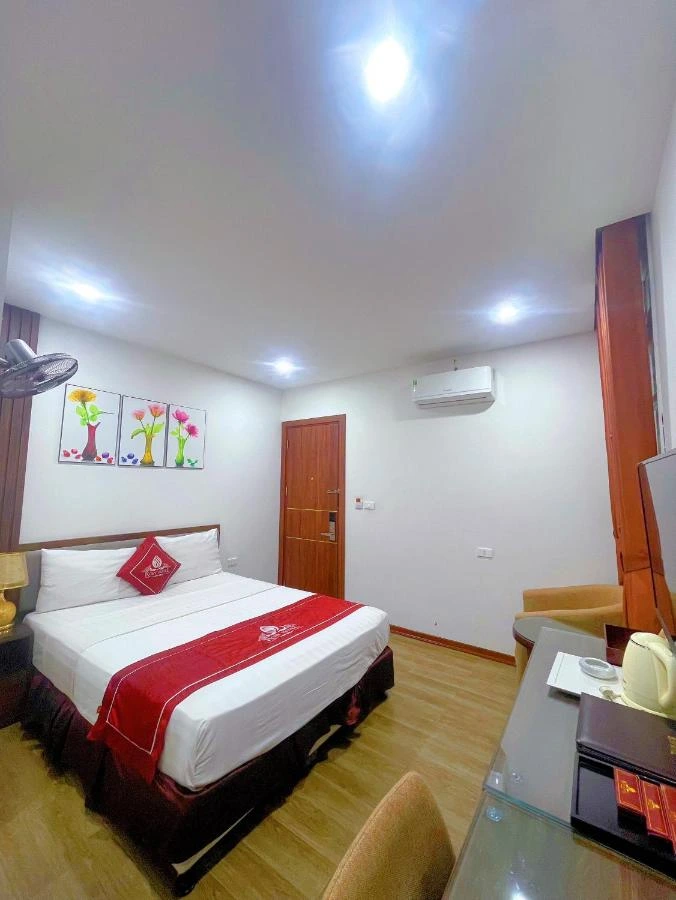 review khách sạn Rosy Motel