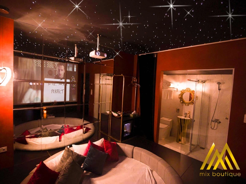 Phòng tình yêu cổ điển