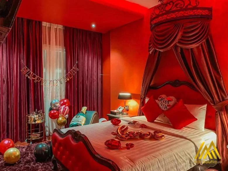 review khách sạn King's Hotel