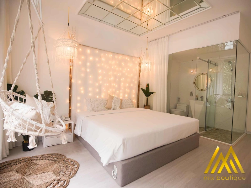 phòng tình yêu có xích đu treo