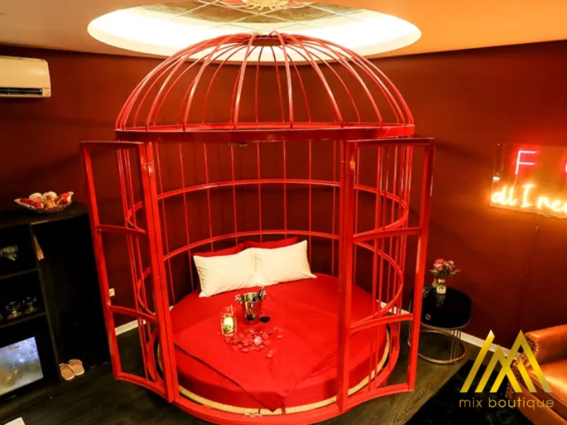 bí quyết hâm nóng tình cảm vợ chồng tại khách sạn tình yêu