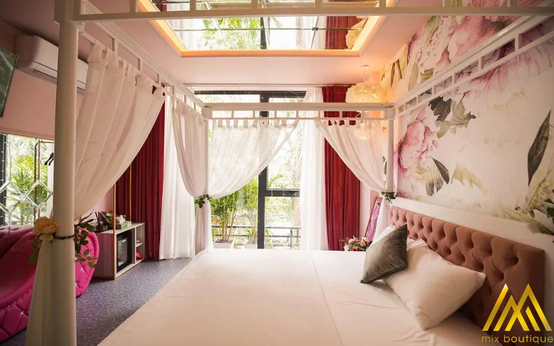 Room 301 Honeymoon: Không gian của những rung cảm vĩnh cửu
