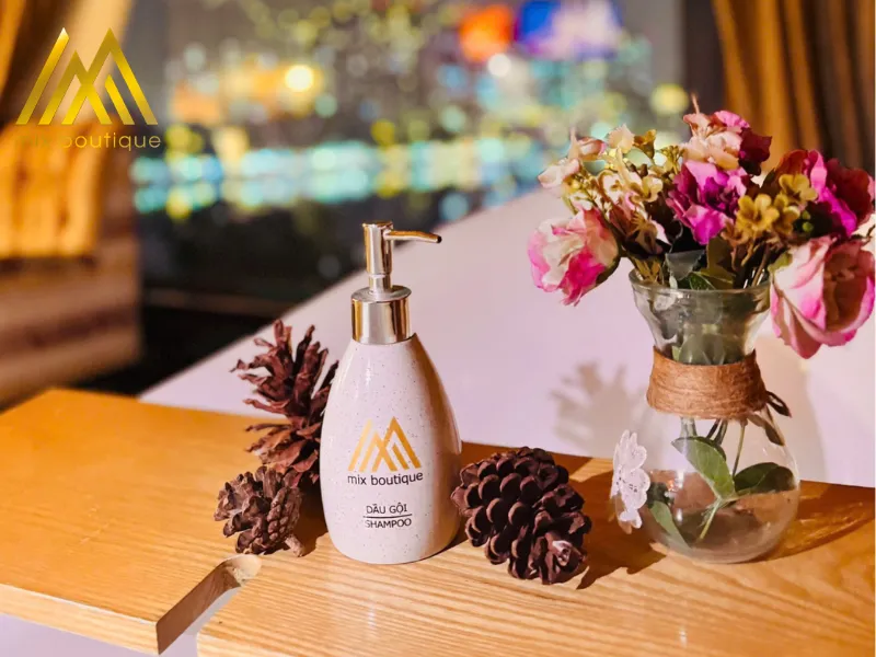 khách sạn trang trí noel