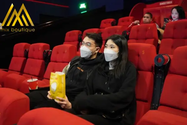 Hãy thường xuyên rủ vợ đi xem phim