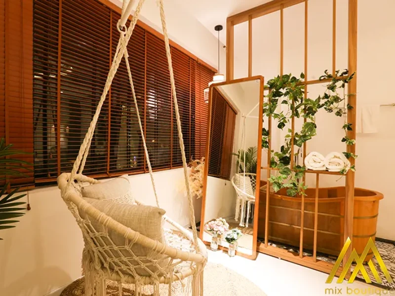 Phòng tình yêu có xích đu