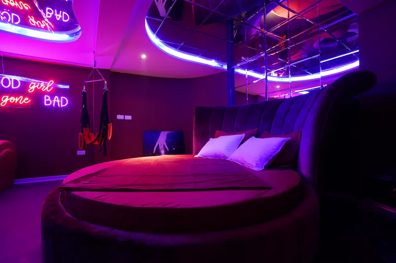Phòng concept riêng tư tại Mix Boutique Hotel