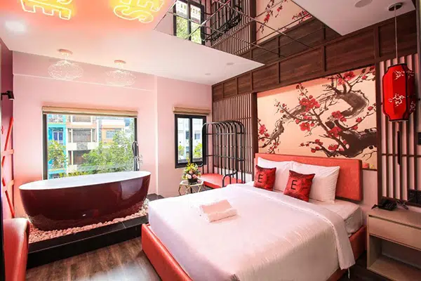 khách sạn tình yêu Sài Gòn